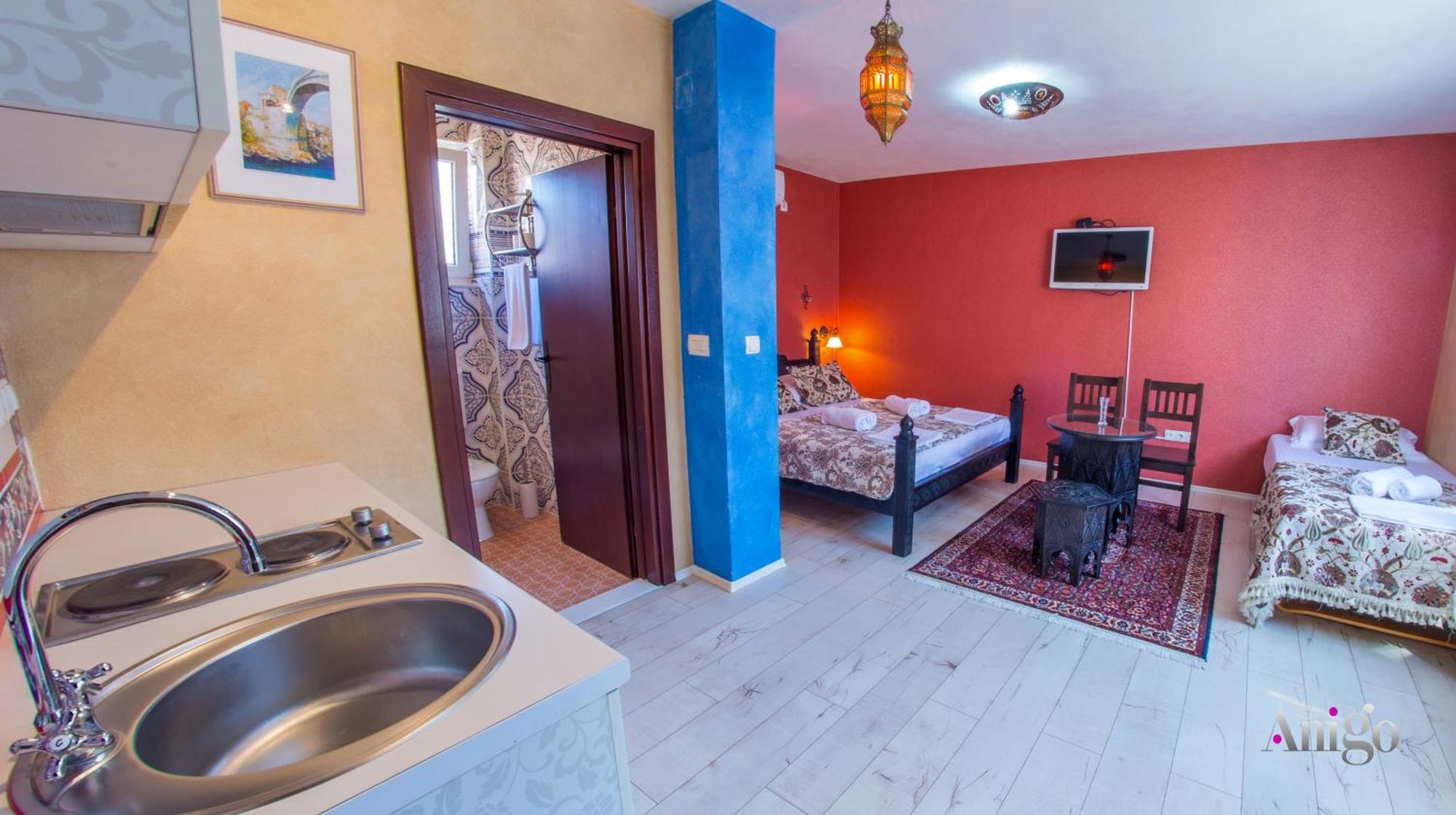 Apartments And Rooms Villa Sulejman 莫斯塔尔 外观 照片